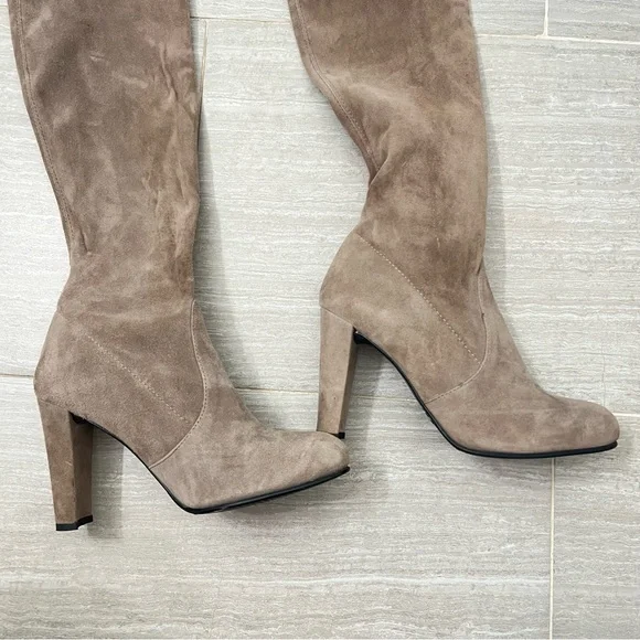 Stuart Weitzman Highland Boots in Light Gray/Taupe 6 - Picture 2 of 10